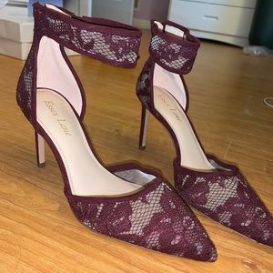 New! Essex Lane burgundy stilettos size 7 1/2M/38